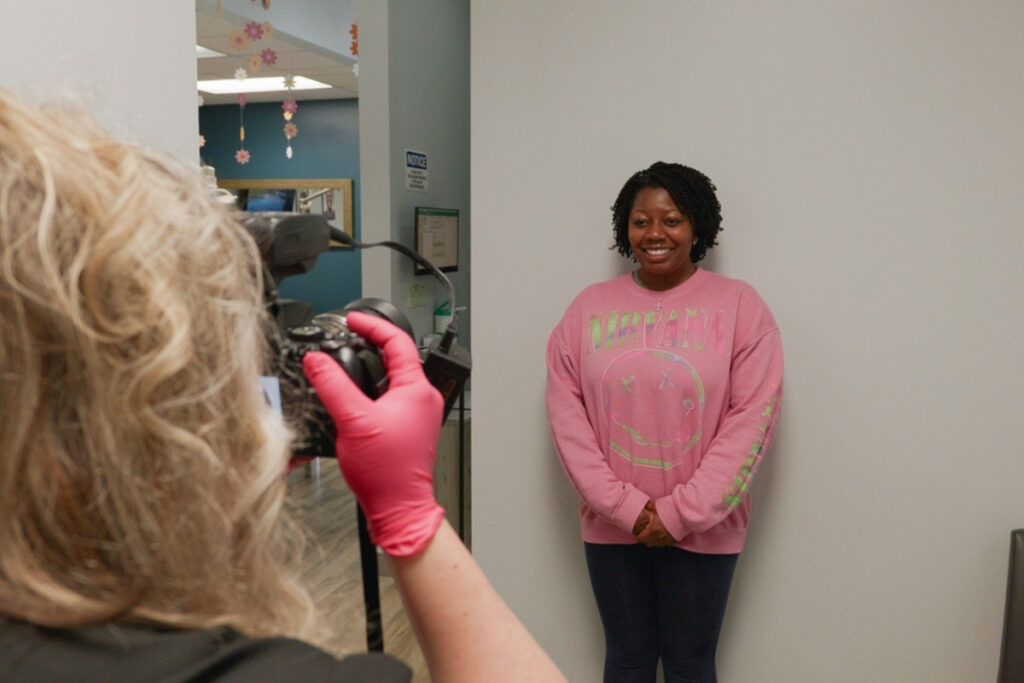 Patient Photo Day – Glass Orthodontics Orthodontic patient photo session in Chesapeake VA orthodontic office at Glass Orthodontics serving Elizabeth City NC and Moyock NC